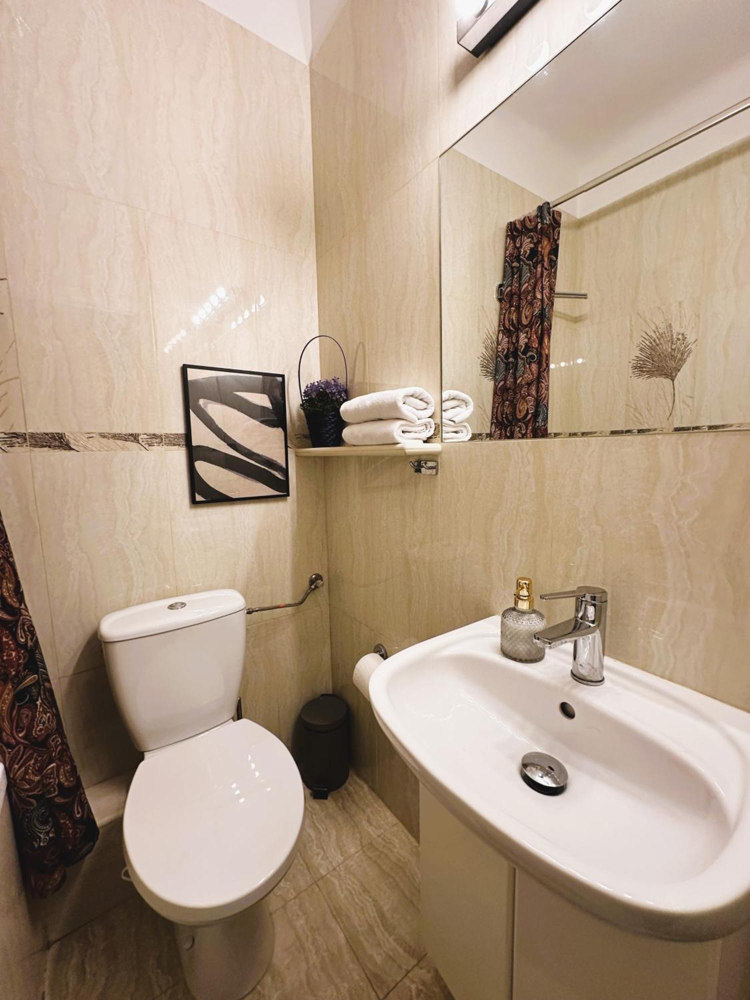 Plac Zbawiciela By Global Apartament *